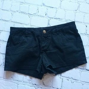 Zenana Outfitters Black Mini Shorts Jr Sz Small